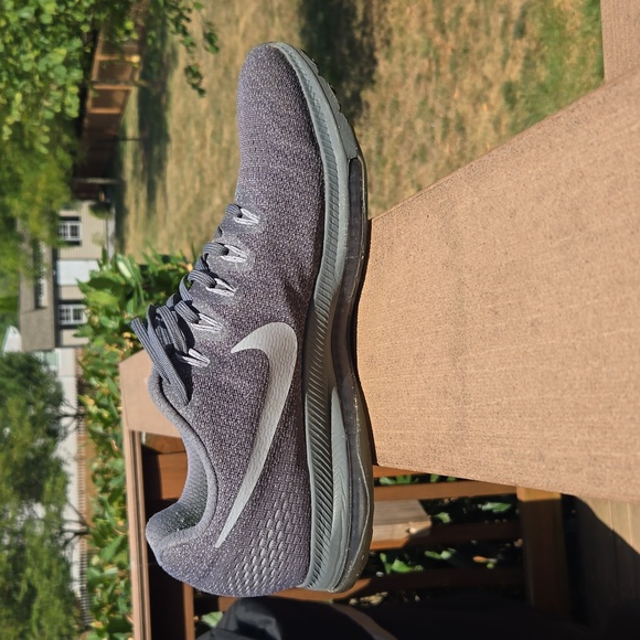 Nike Zoom All Out - Picture 7 of 10